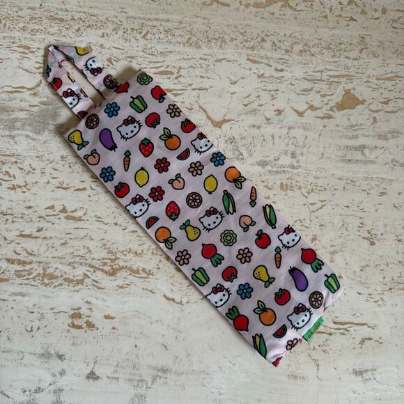 Hello kitty x Baggu 3D zip set - Picture 4 of 13